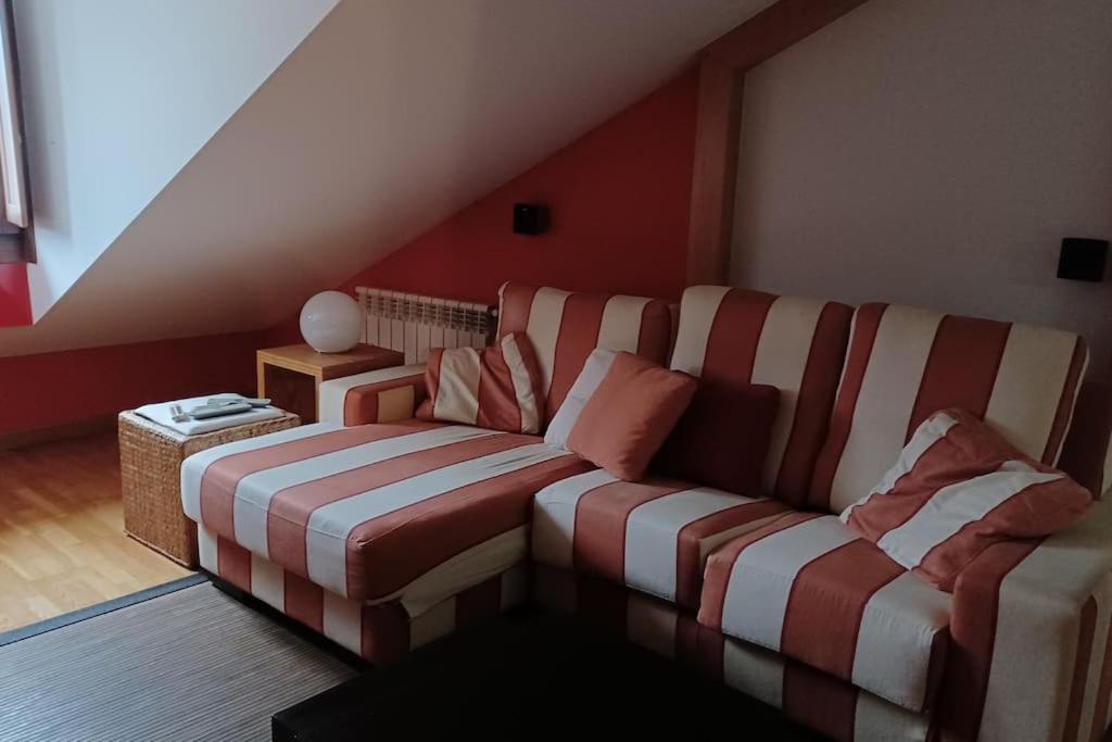 Apartamento Castillo Ponferrada. מראה חיצוני תמונה